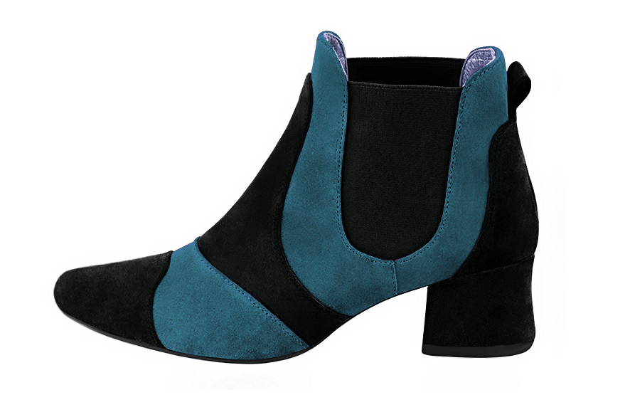 Step out in two-tone leather Chelsea ankle boots with contrasting elastic side gussets for a bold, modern graphic style, in pitch black and peacock blue leather with round toe and low flared heel - Florence KOOIJMAN